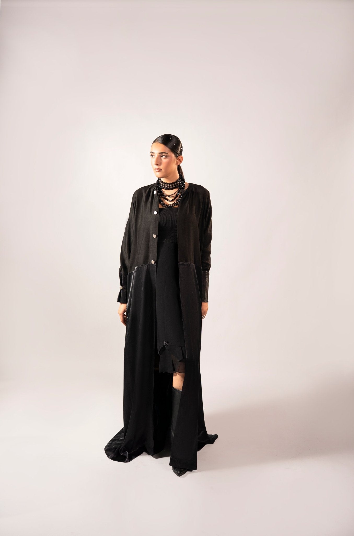Veridian Black - Nure Dubai