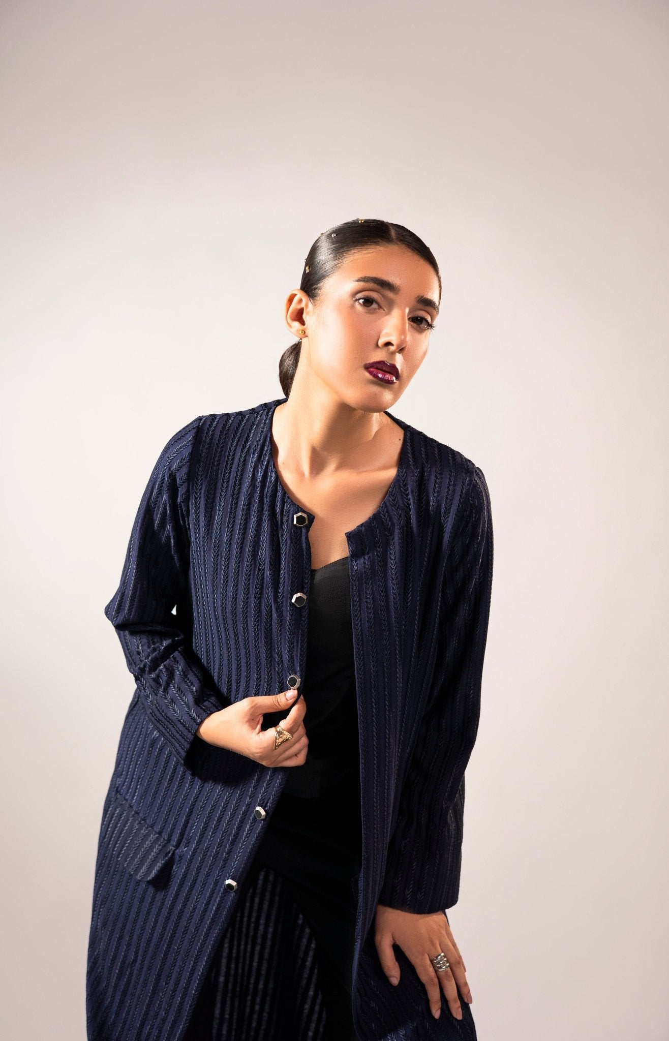 Obsidian Weave - Nure Dubai