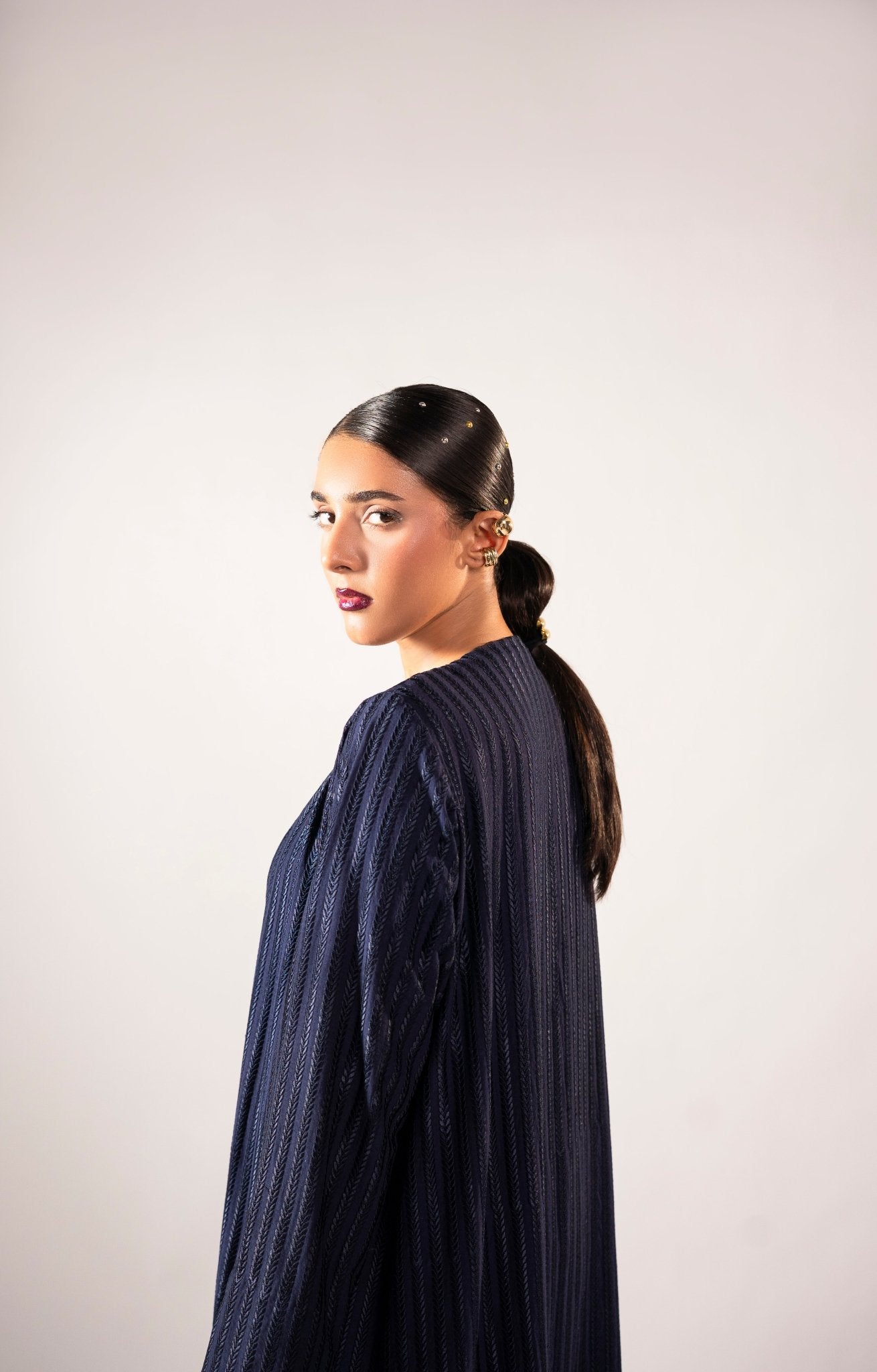 Obsidian Weave - Nure Dubai