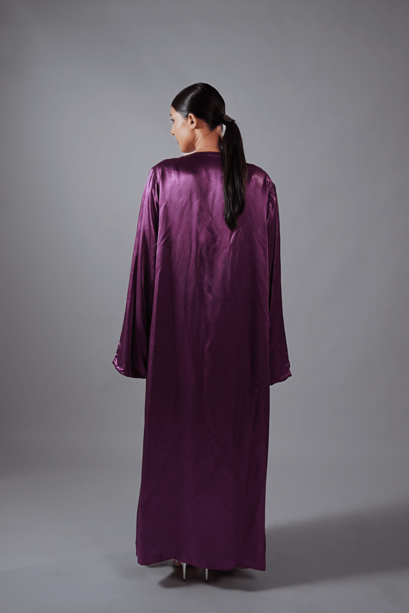 Silk Drown (Plum/Mauve) - Nure Dubai