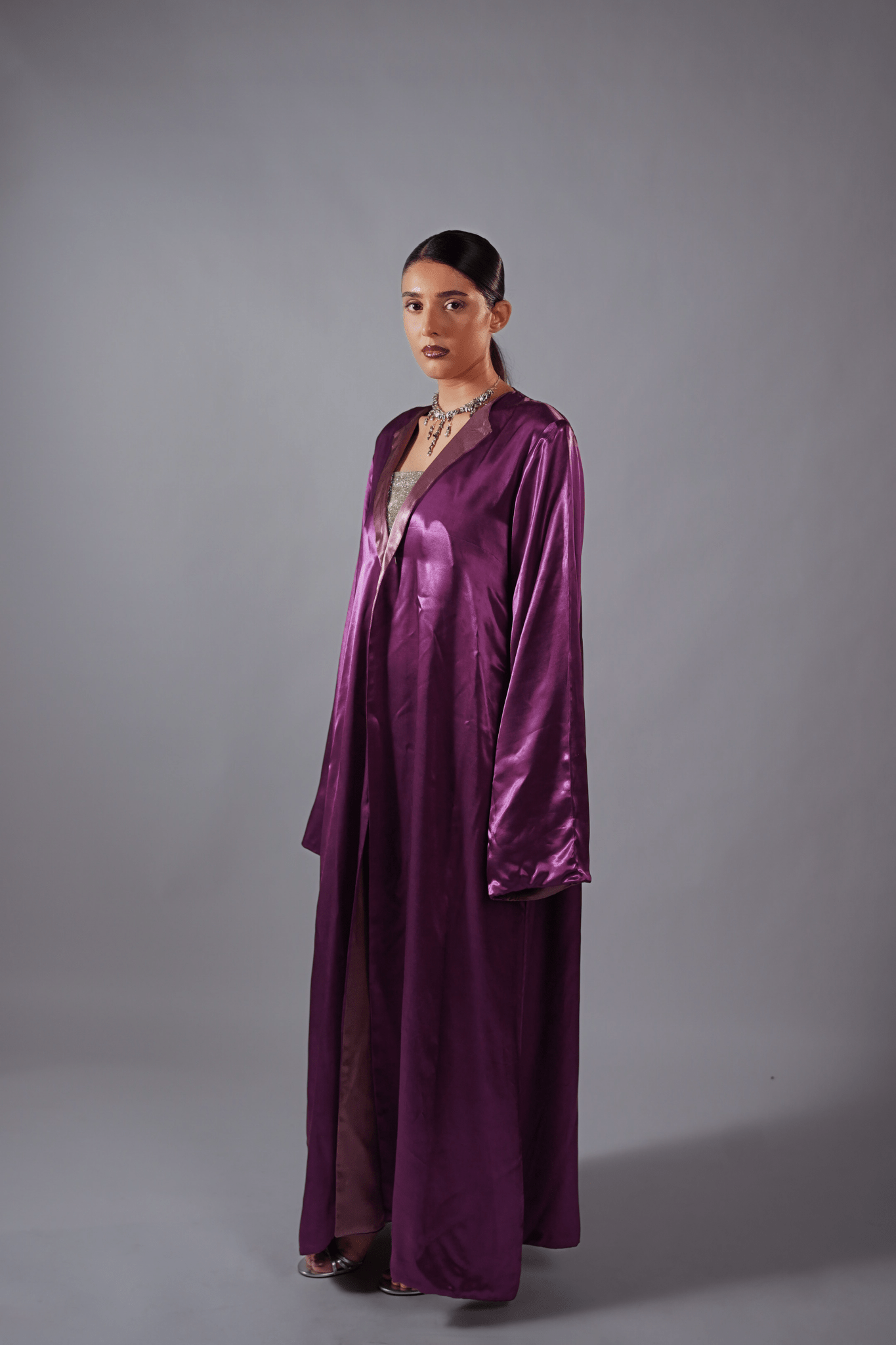 Silk Drown (Plum/Mauve) - Nure Dubai